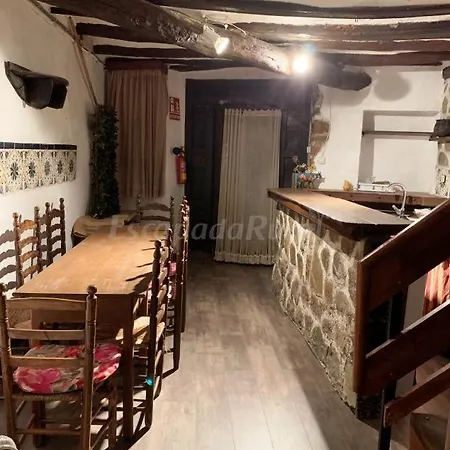 Casa Notari Congost De Montrebei Kır Evi