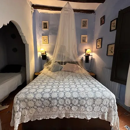 Casa Notari Congost De Montrebei Lantställe *